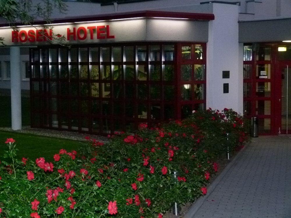 Rosen-Hotel Sangerhausen Exterior photo